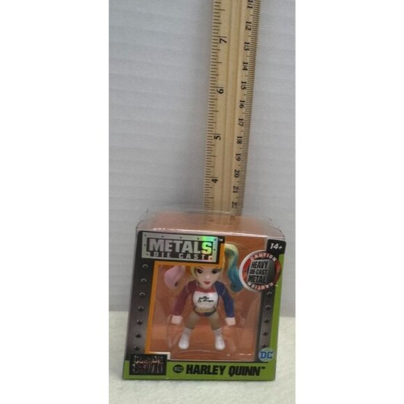 Harley Quinn Die-Cast Figure M22 By Jada Toys - Picture 3 of 3